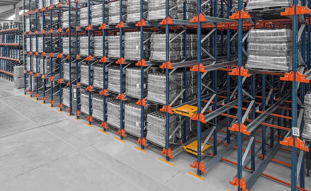 Racks à accumulation - Mecalux.fr