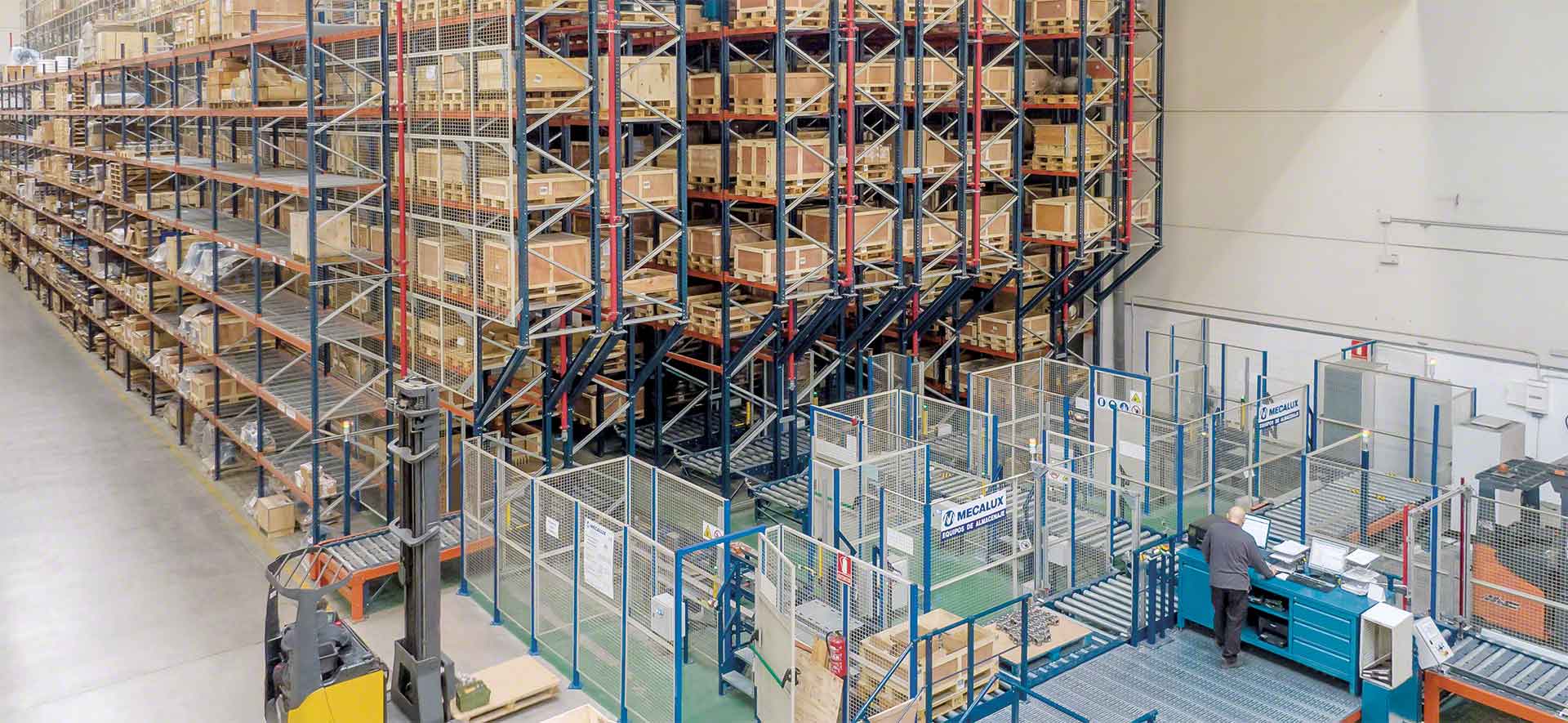 Le Lean logistics et l’automatisation du déplacement des charges éliminent les pertes liées au transport Le Lean logistics et l’automatisation du déplacement des charges éliminent les pertes liées au transport