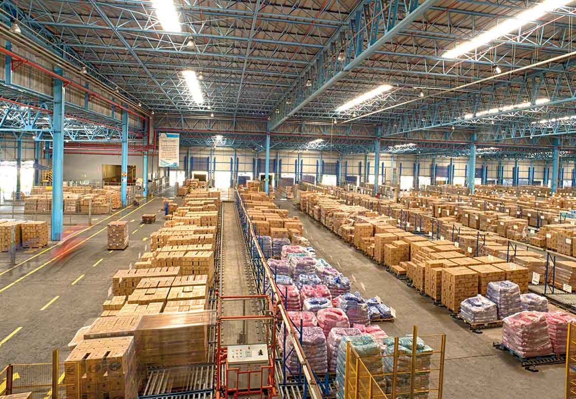 La consolidation de marchandises est une stratégie qui permet d’optimiser l’espace de stockage. La consolidation de marchandises est une stratégie qui permet d’optimiser l’espace de stockage.