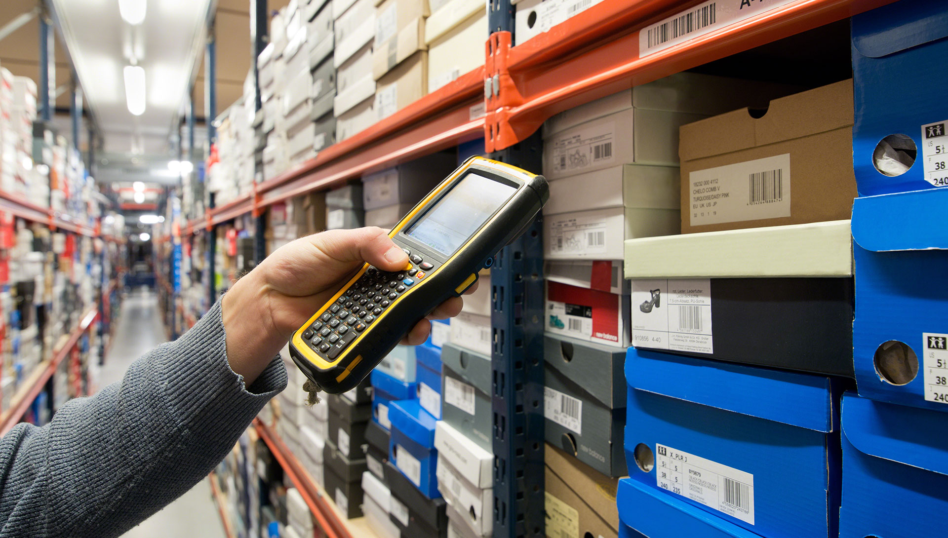 La e-logistique est l'union entre la logistique e-commerce la digitalisation des processus La e-logistique est l'union entre la logistique e-commerce la digitalisation des processus