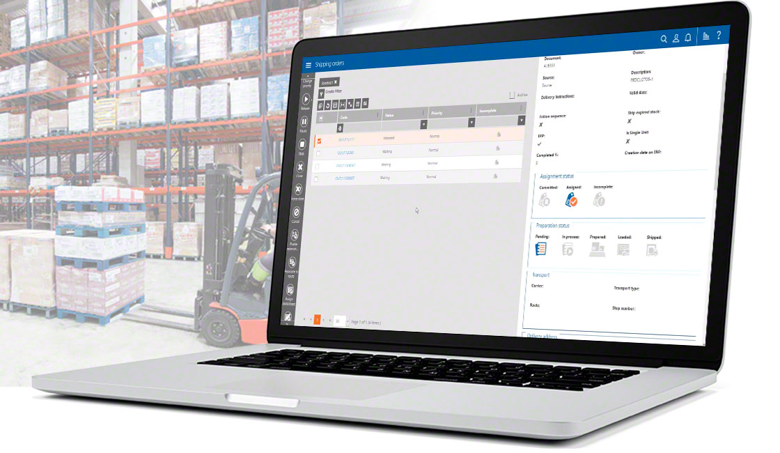 Le logiciel de gestion d’entrepôt automatise les tâches d’un entrepôt de consolidation telles que la réception ou le stockage