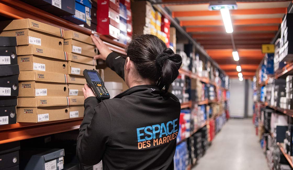 La boutique en ligne Espace des Marques a réduit le nombre de retours grâce au logiciel de gestion d’entrepôt