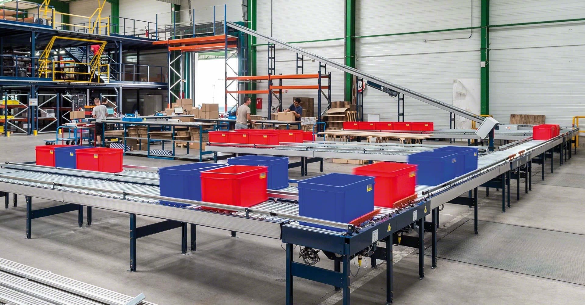Installation de convoyeurs Goods to Man dans l’entrepôt de Pavi-Groupauto Installation de convoyeurs Goods to Man dans l’entrepôt de Pavi-Groupauto