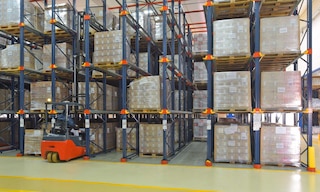 L'honeycombing warehouse ou effet nid d'abeille en entrepôt représente la perte d'espace effective dans les systèmes de stockage