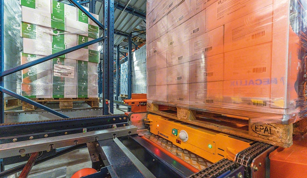 Le Pallet Shuttle automatique dynamise l’approvisionnement des lignes de picking