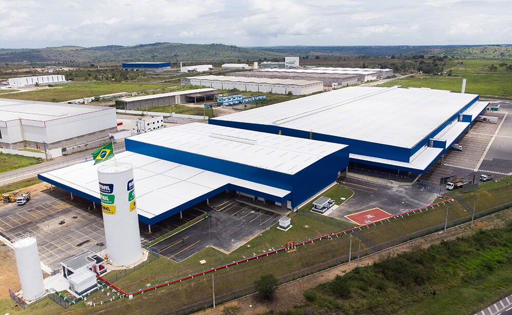 L'entrepôt du grossiste Bartofil Distribuidora au Brésil