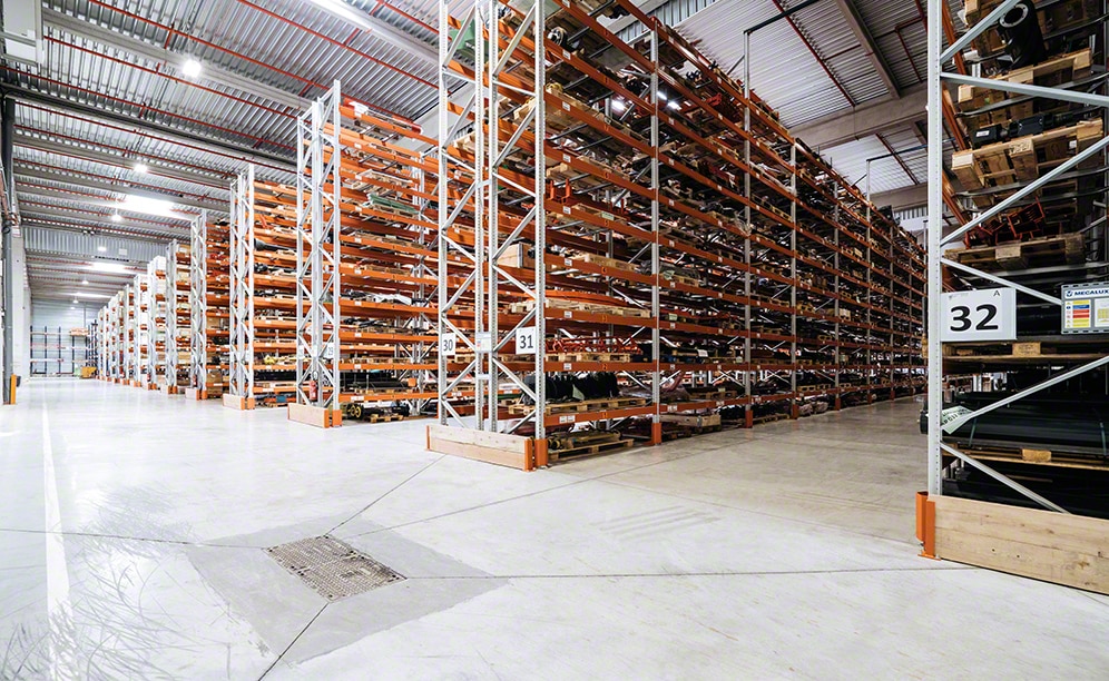 L'entrepôt de Kverneland Group peut gérer plus de 41 700 palettes