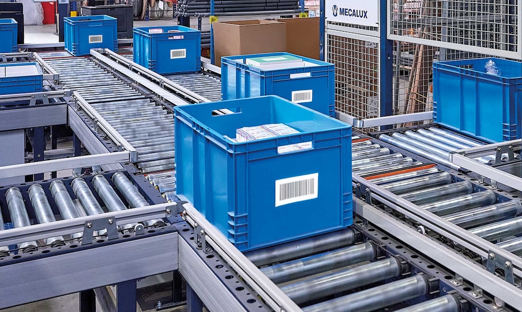 Ray Stanton Avery a inventé l’étiquette autocollante en 1935