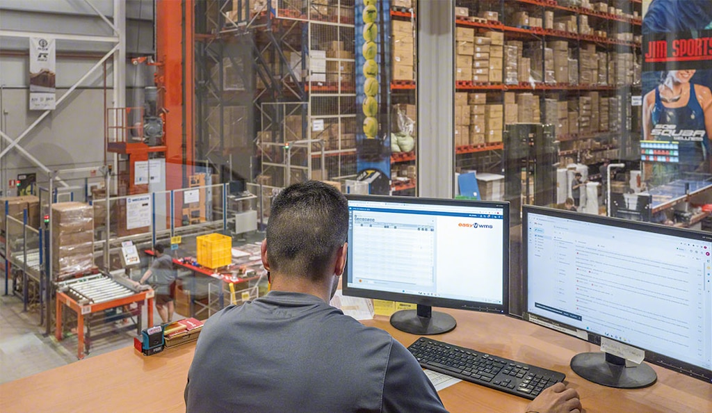 Jim Sports a digitalisé son entrepôt avec Easy WMS de Mecalux et trois modules supplémentaires