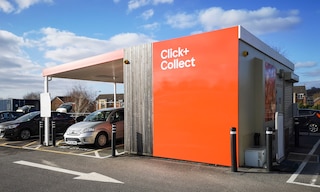 Avec le click and collect, les produits sont achetés en ligne mais retirés en personne