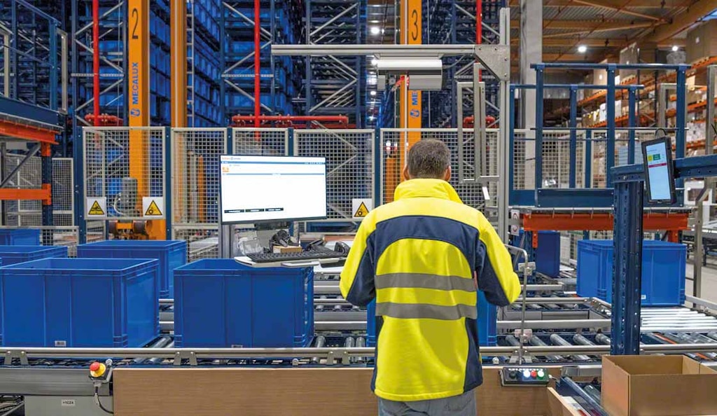 Un système de gestion d’entrepôt permet de gérer efficacement un entrepôt de consignation