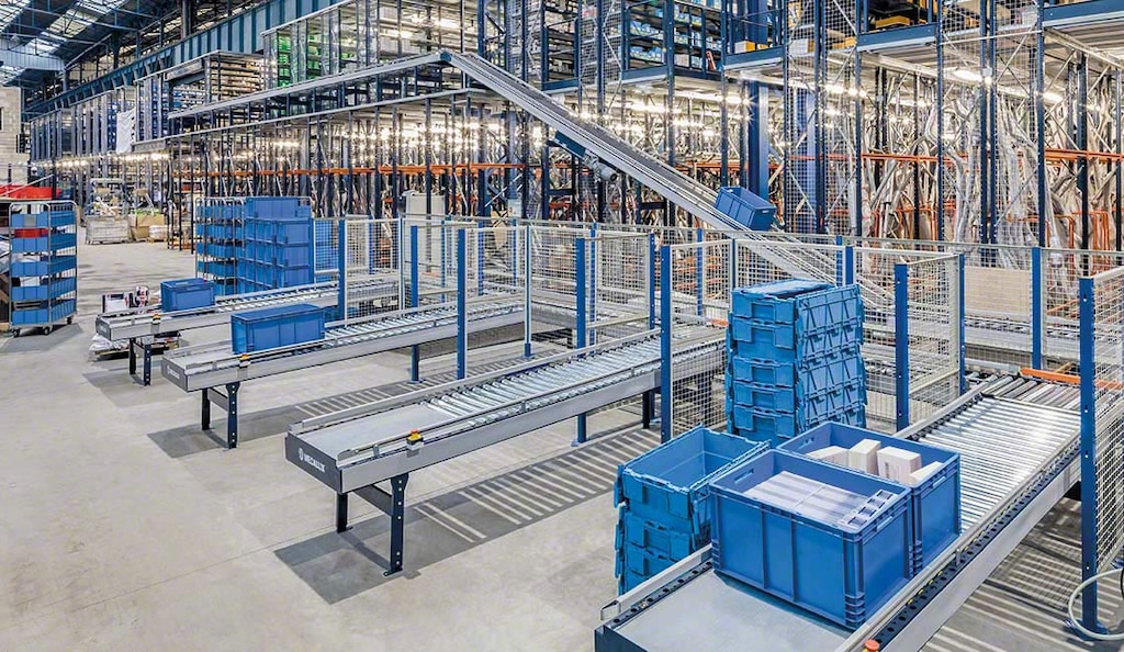 L’automatisation des processus d’entreposage permet de réduire les coûts des stocks
