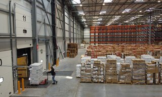 La déconsolidation des marchandises, une opération clé aux réceptions