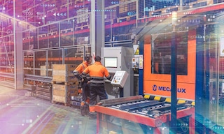 L’industrie 5.0, une évolution de l’industrie 4.0, encourage l’interaction humain-robot L’industrie 5.0, une évolution de l’industrie 4.0, encourage l’interaction humain-robot