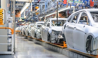 La logistique automobile garantit que chaque véhicule parvienne à son futur propriétaire