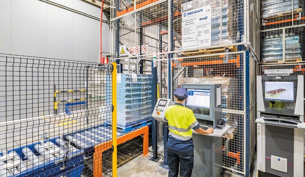 Le putaway est étroitement liée aux installations telles que les entrepôts ou les centres de distribution