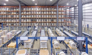 Les stocks d’entrepôt sont les marchandises qu’une entreprise conserve dans un entrepôt ou un dépôt