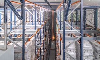 Conservas Cerqueira installe un nouvel entrepôt automatisé de conserves à Rianxo