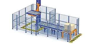 Les grillages de sécurité délimitent le circuit de convoyeurs de palettes