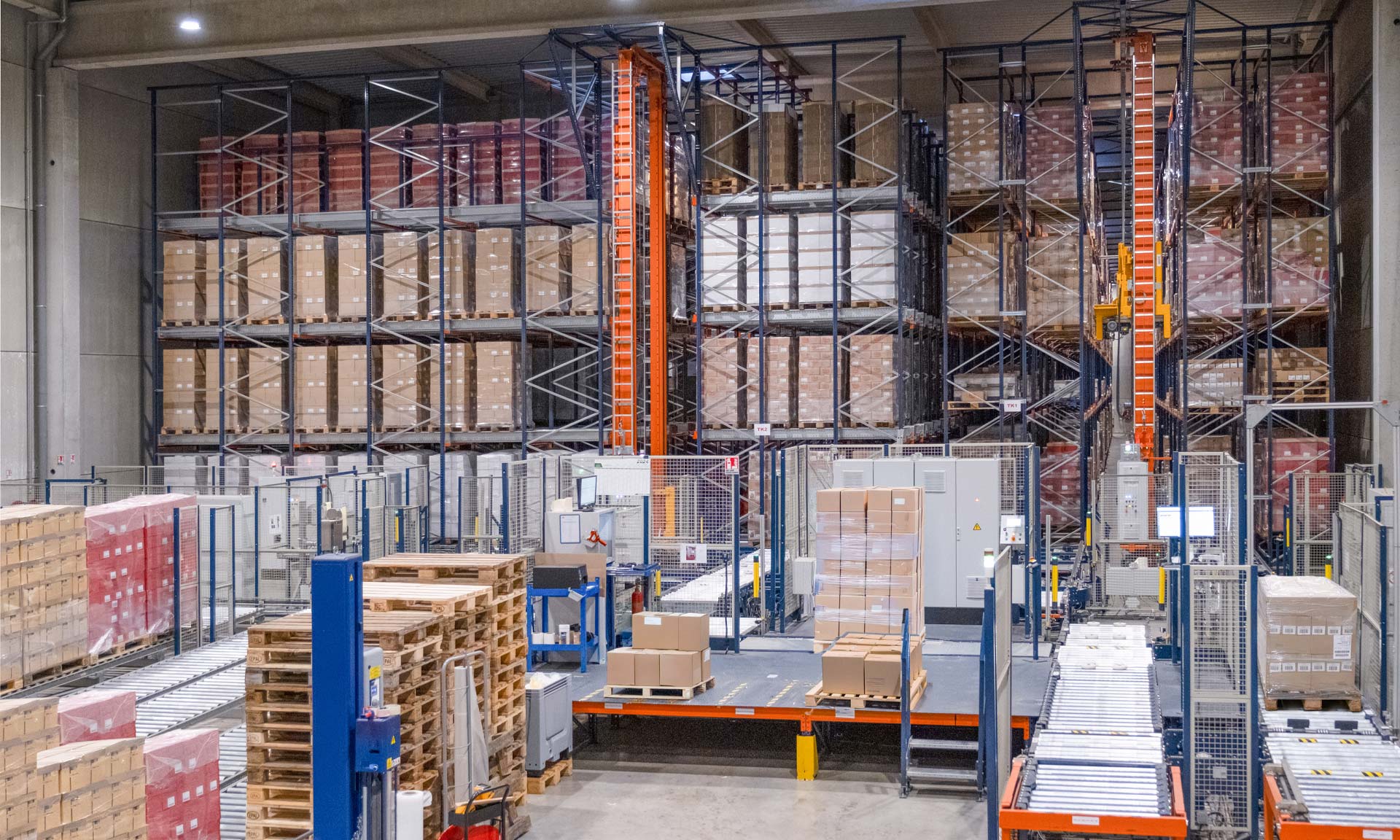 Boehli stimule la production de bretzels grâce à deux entrepôts automatisés