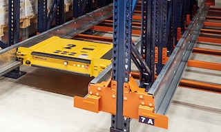 Gomà-Camps lance un nouvel entrepôt de produits finis