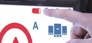 L'icône de batterie faible indique que celle-ci doit être remplacée ou rechargée L'icône de batterie faible indique que celle-ci doit être remplacée ou rechargée