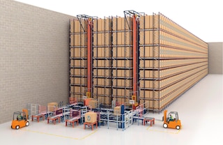 Le transtockeur est un élément essentiel des entrepôts automatisés Le transtockeur est un élément essentiel des entrepôts automatisés
